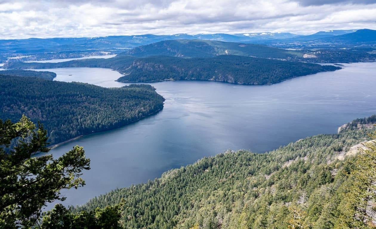 Hiking Trails - Mount Maxwell Lookout